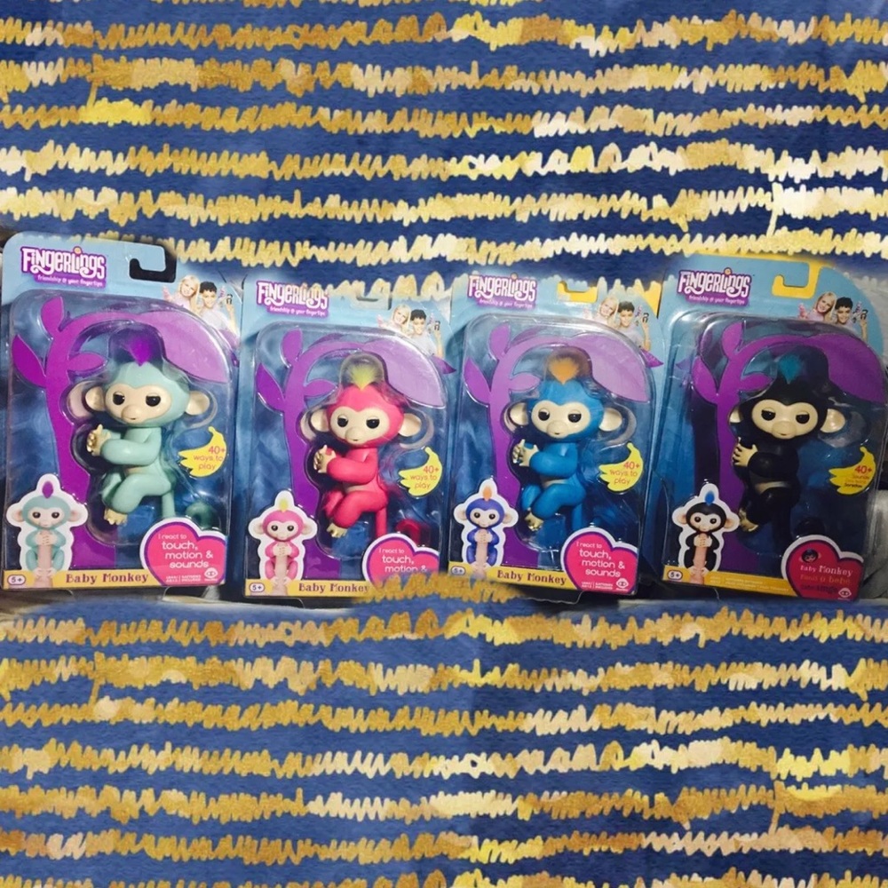 🙈GREAT BUNDLE🐒 Set of 4 FINGERLINGS Wow Wee NIB